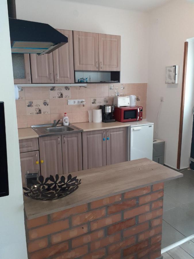 Oazis Apartman Sarospatak Bagian luar foto