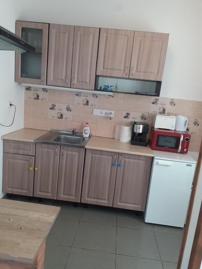 Oazis Apartman Sarospatak Bagian luar foto