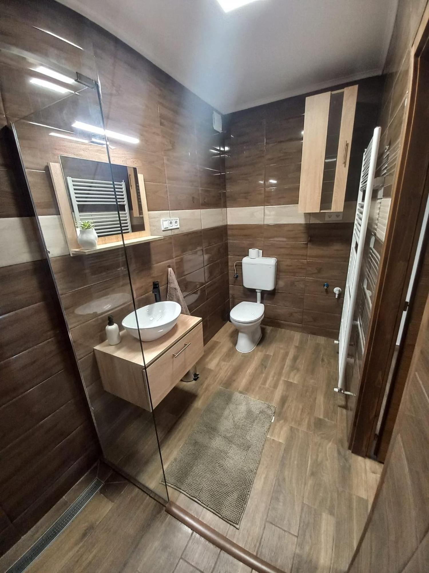 Oazis Apartman Sarospatak Bagian luar foto