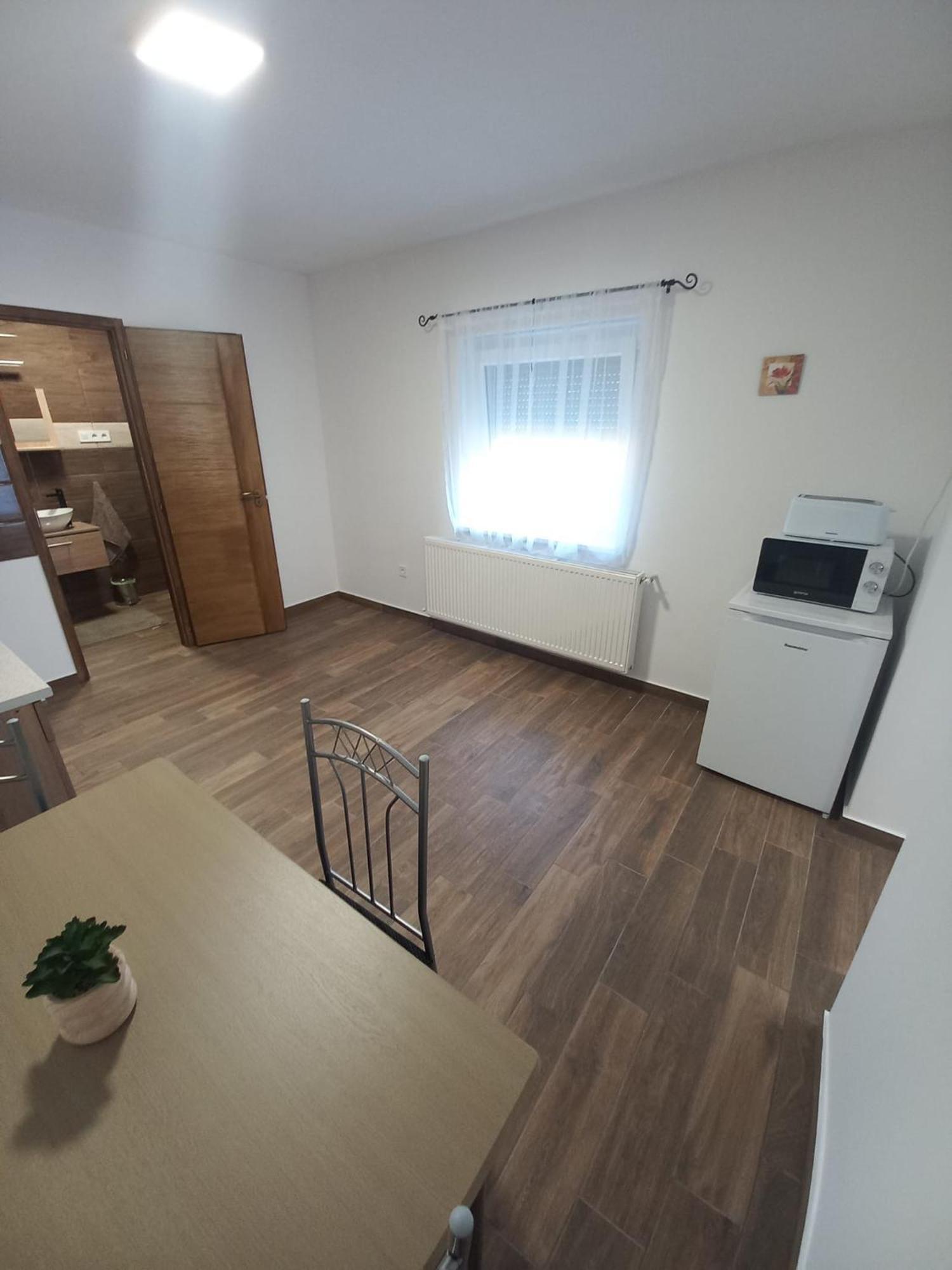 Oazis Apartman Sarospatak Bagian luar foto