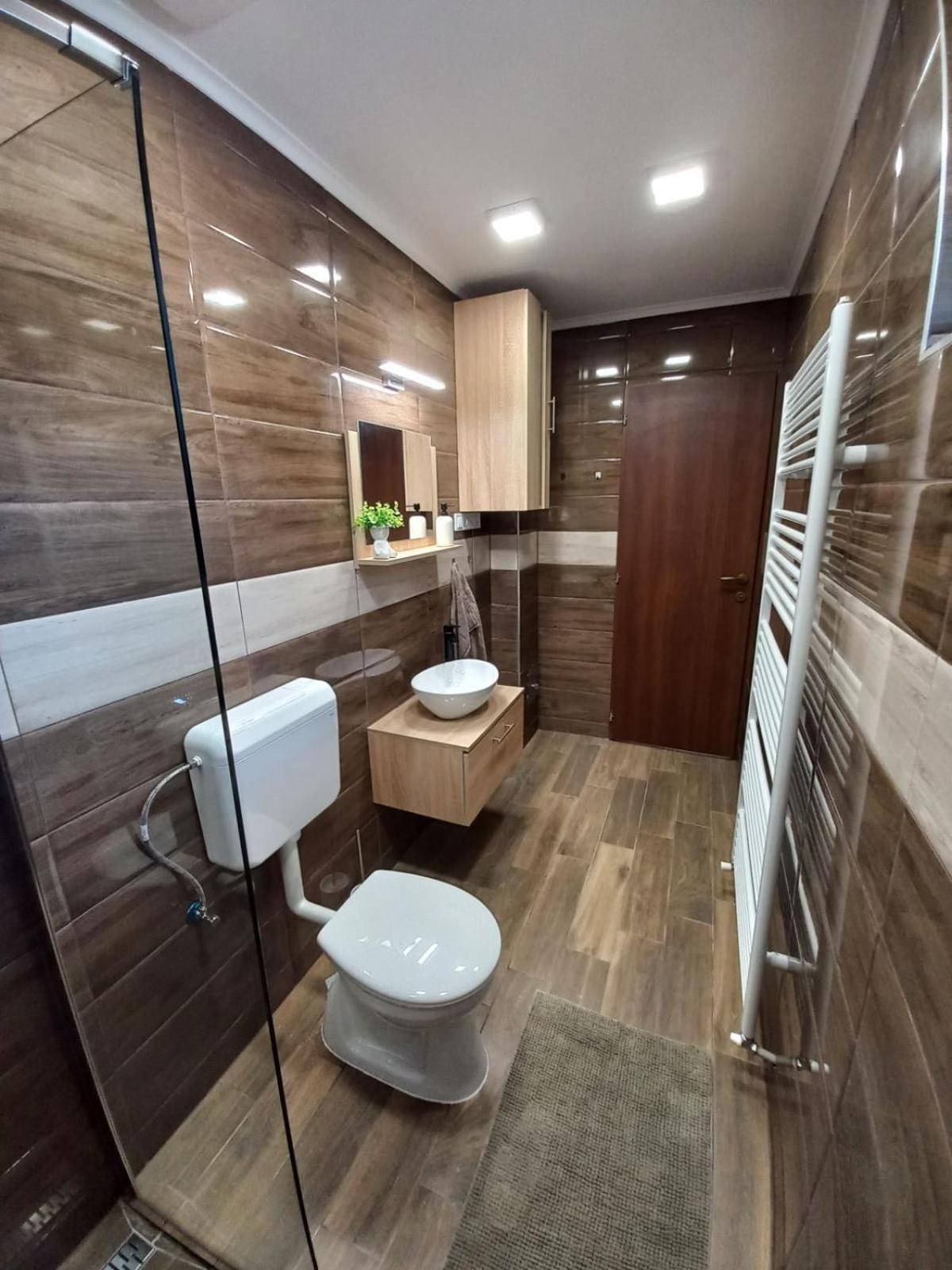 Oazis Apartman Sarospatak Bagian luar foto